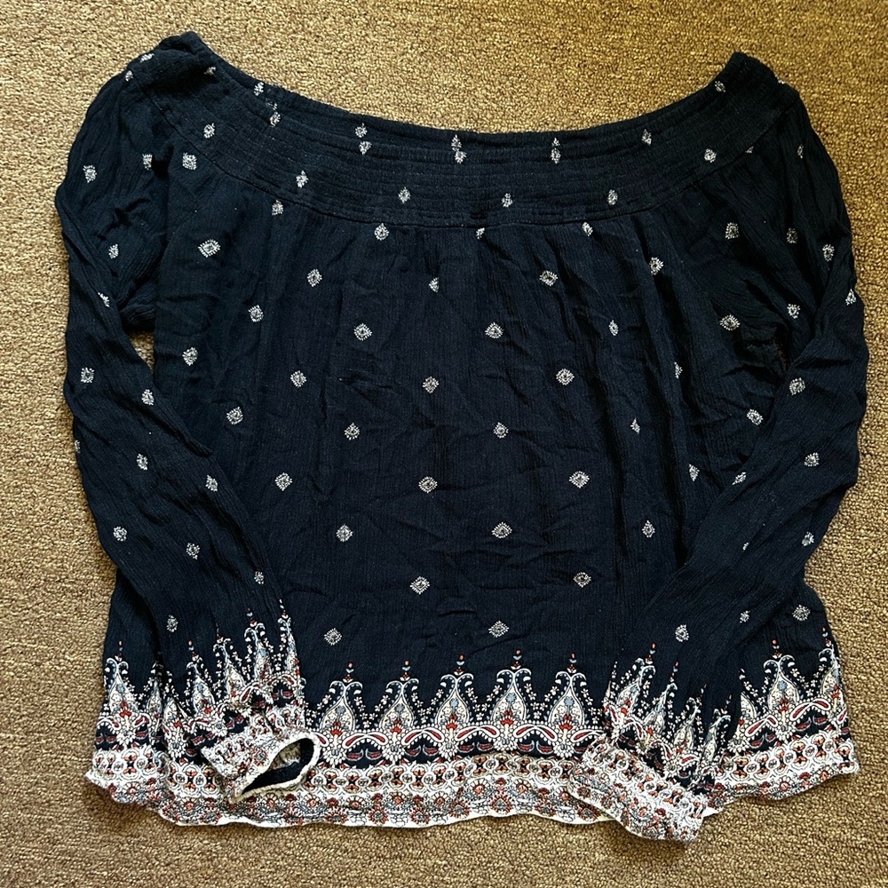 Aeropostale/Cape Juby off the shoulder paisley top - size large